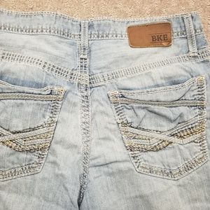 buckle blue jeans bootcut BKE jake 33s
